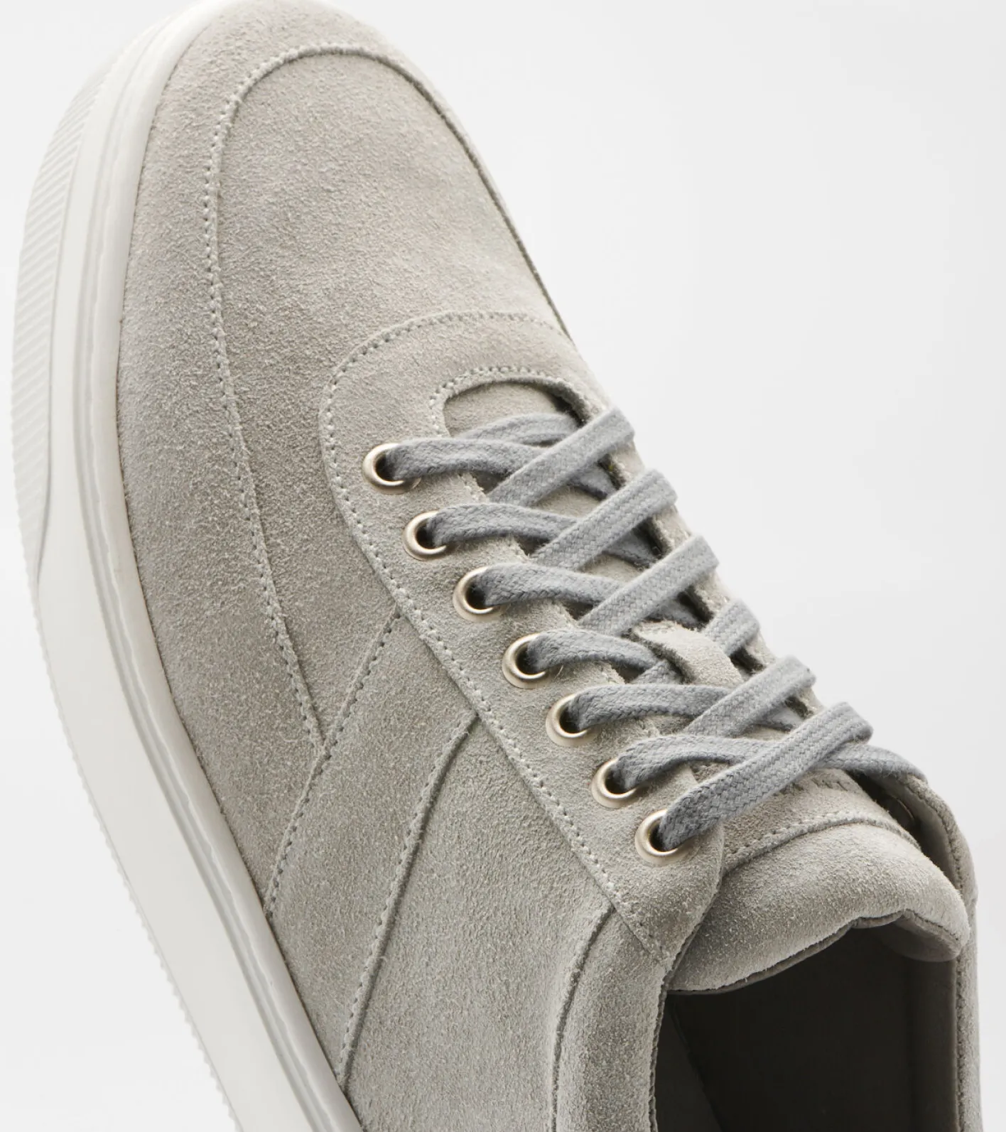 New Peter Millar Vantage Suede Sneaker Beige